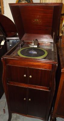 Antique, Victrola Talking Machine